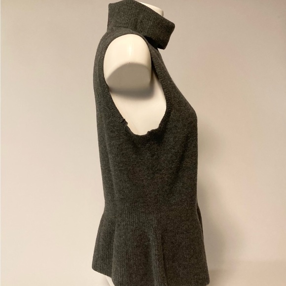 New White House Black Market Grey Acrylic Polyester Sleeveless Sweater size L - Picture 7 of 14